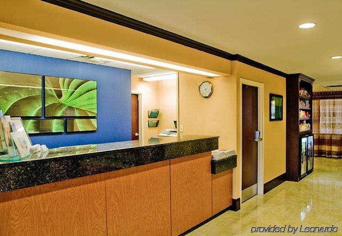 Fairfield By Marriott Inn & Suites Columbia Harbison Interior photo